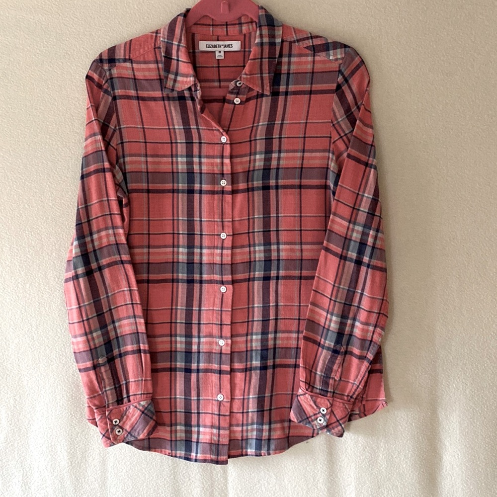 Elizabeth and James long sleeve check button down shirt size medium